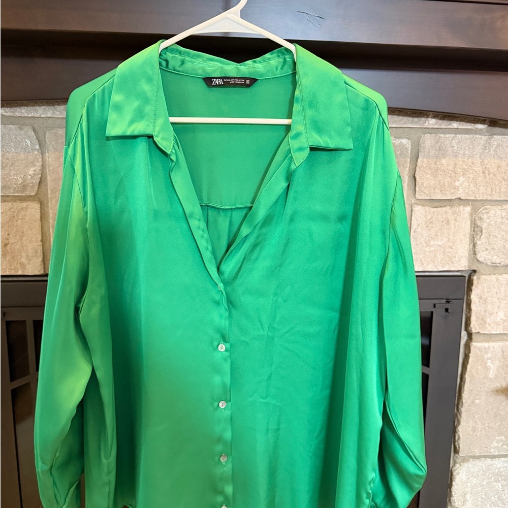 Zara Vibrant Green Button Down Shirt